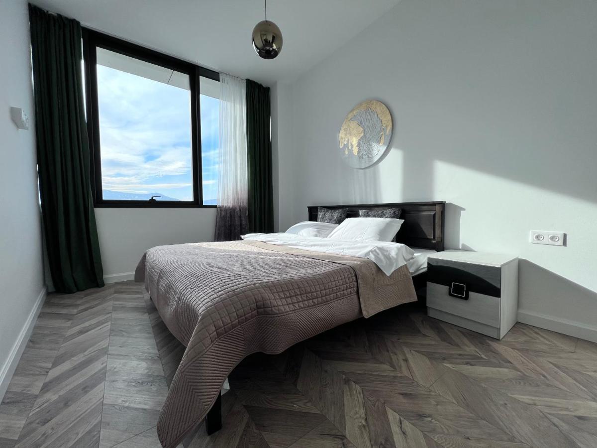 Apartment In Axis Towers, Tbilisi Business Center المظهر الخارجي الصورة