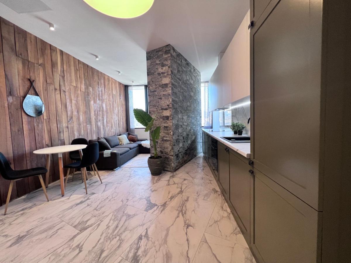 Apartment In Axis Towers, Tbilisi Business Center المظهر الخارجي الصورة