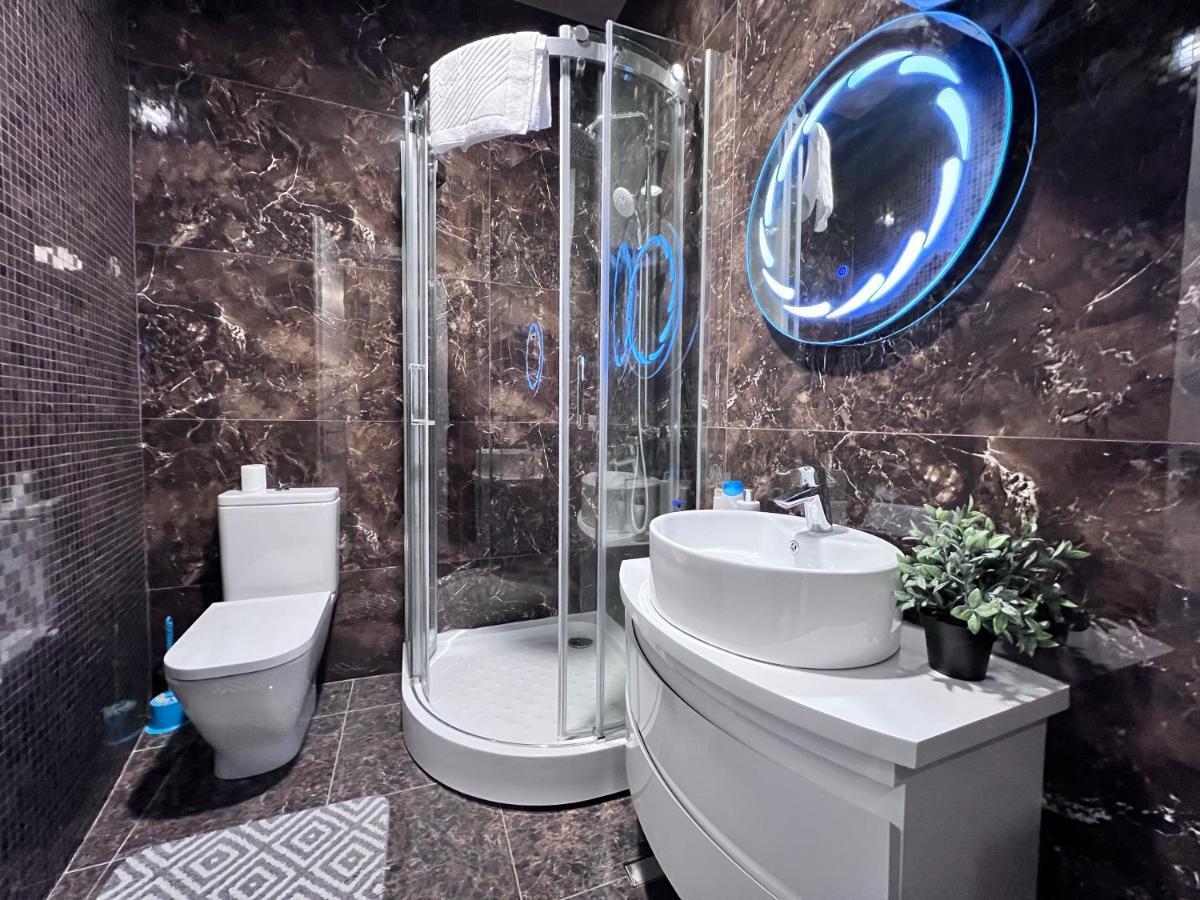 Apartment In Axis Towers, Tbilisi Business Center المظهر الخارجي الصورة