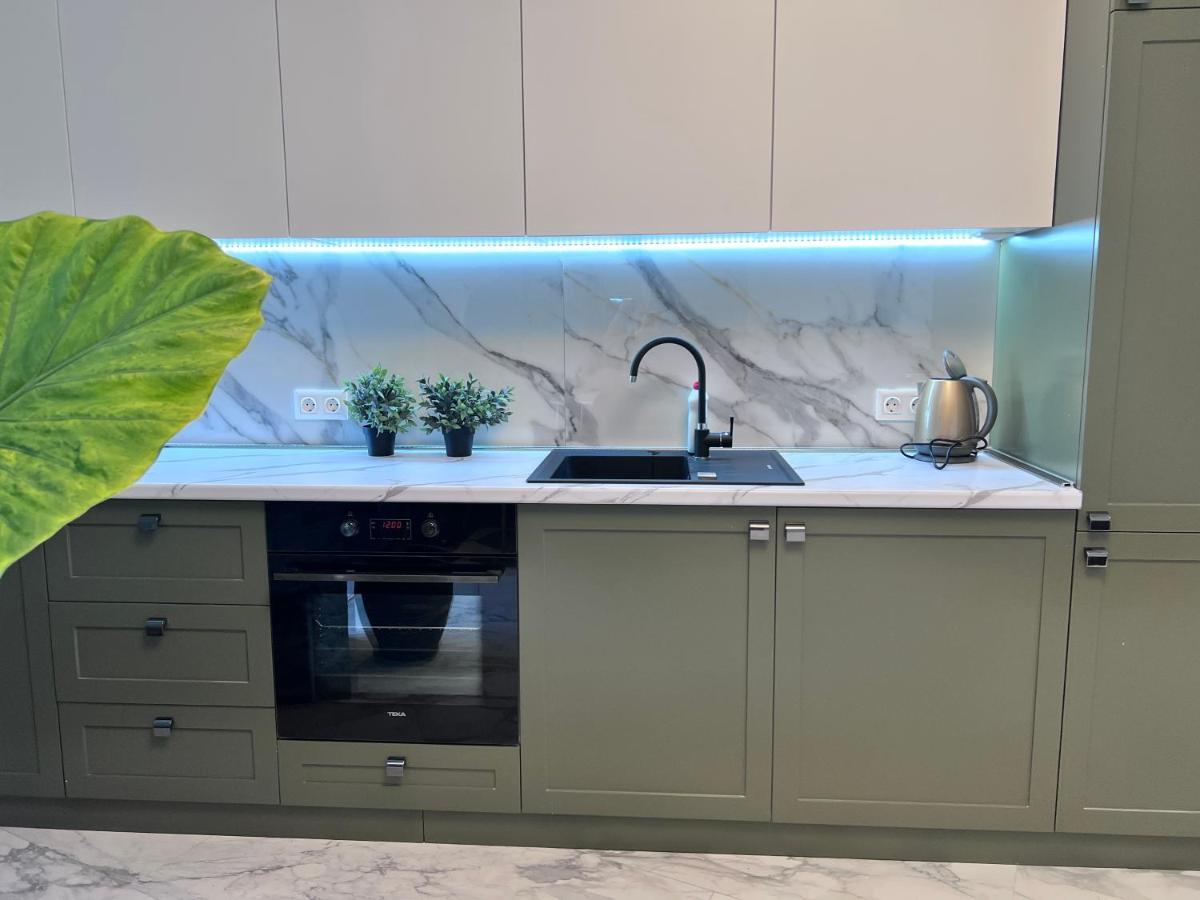 Apartment In Axis Towers, Tbilisi Business Center المظهر الخارجي الصورة